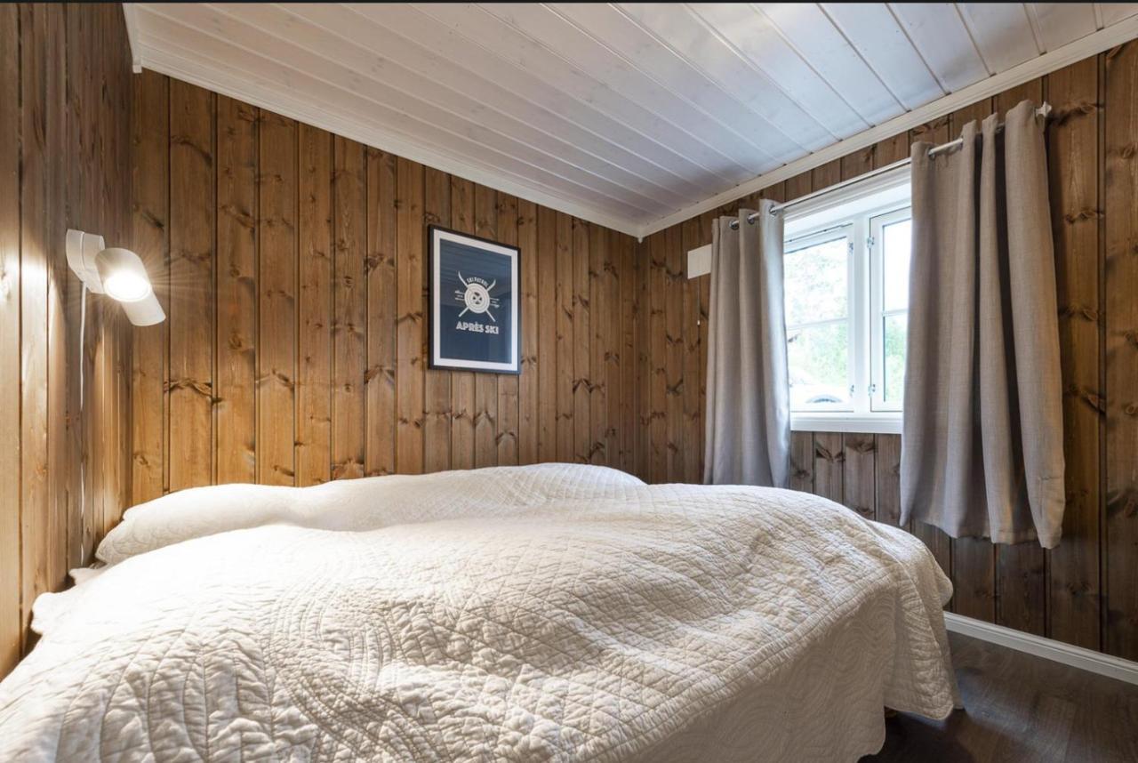 With Sauna In *